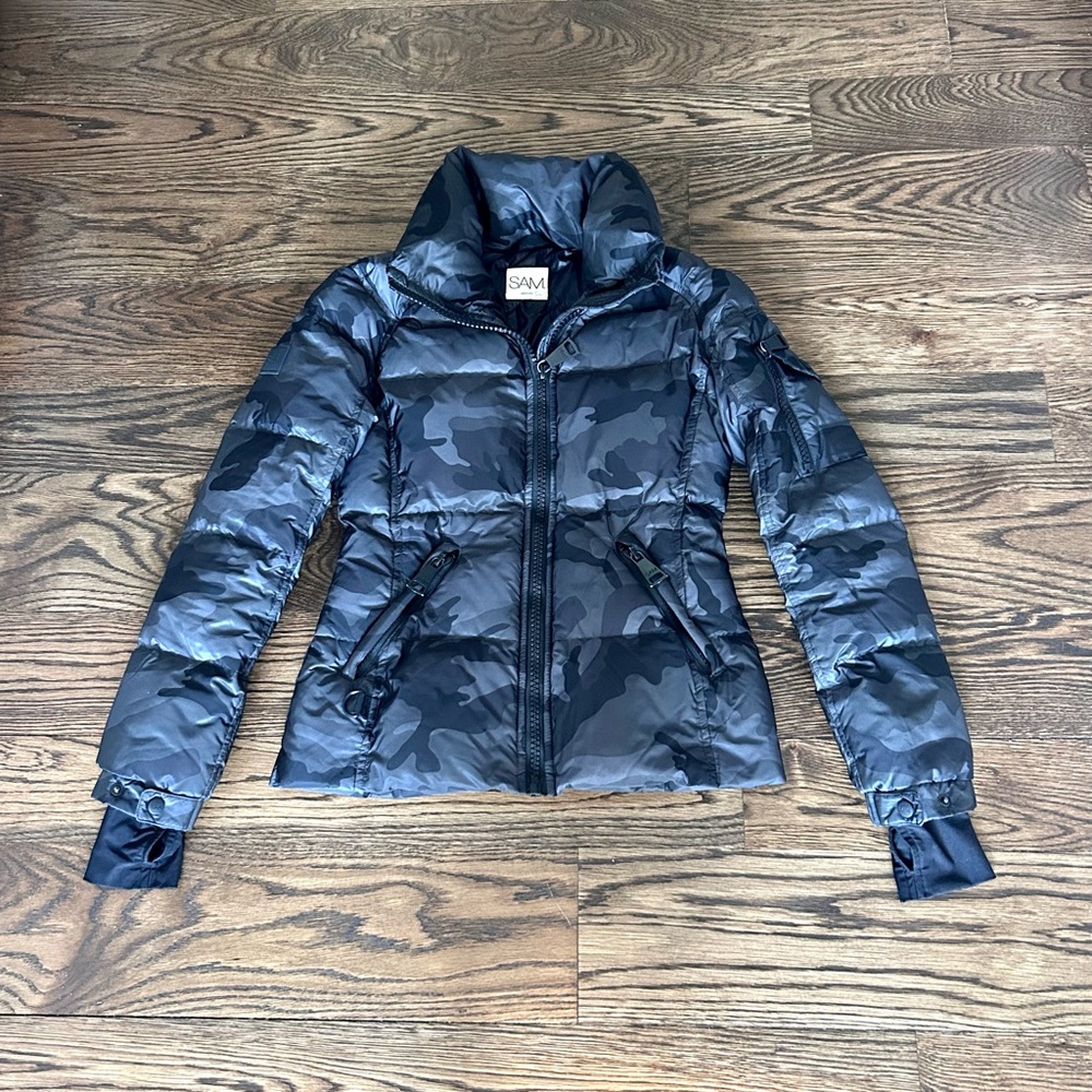 SAM Freestyle Fitted Black Camouflage Down Jacket - Picture 2 of 15